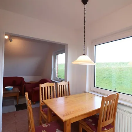 Ferienhaus Tossenserdeich - #126838 * بوتجادينغين