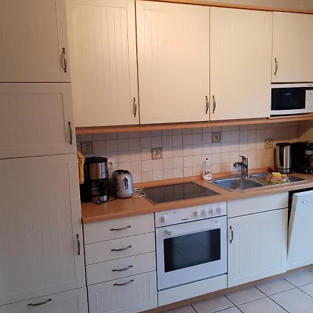 Ferienhaus Tossenserdeich - #126838 بيت للعطل بوتجادينغين