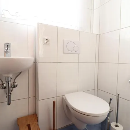 Ferienhaus Tossenserdeich - #126838 بوتجادينغين